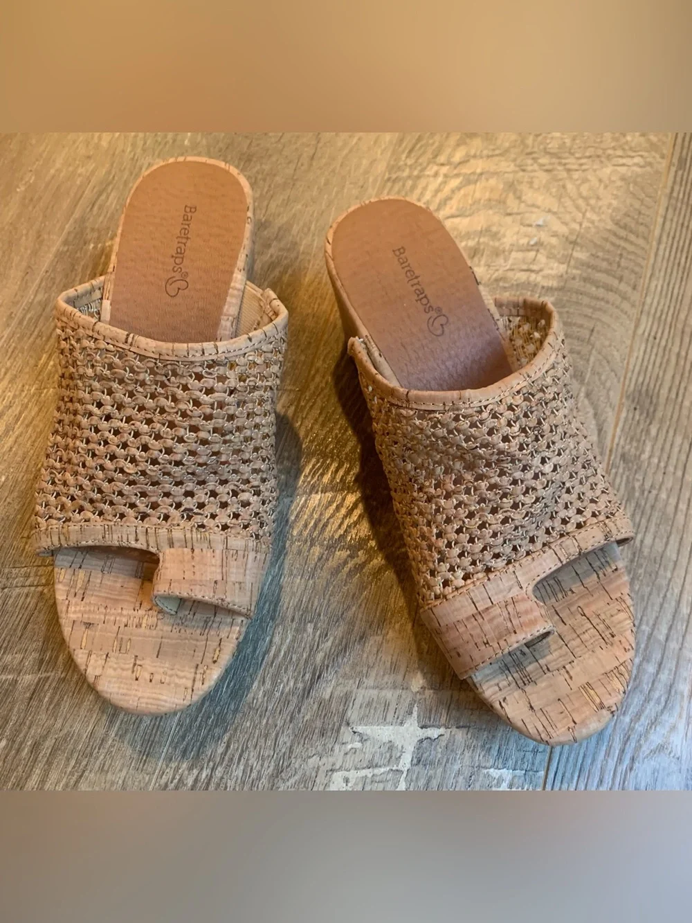 Baretraps Women's Bethie Wedge Sandals NWOT - 7.5M